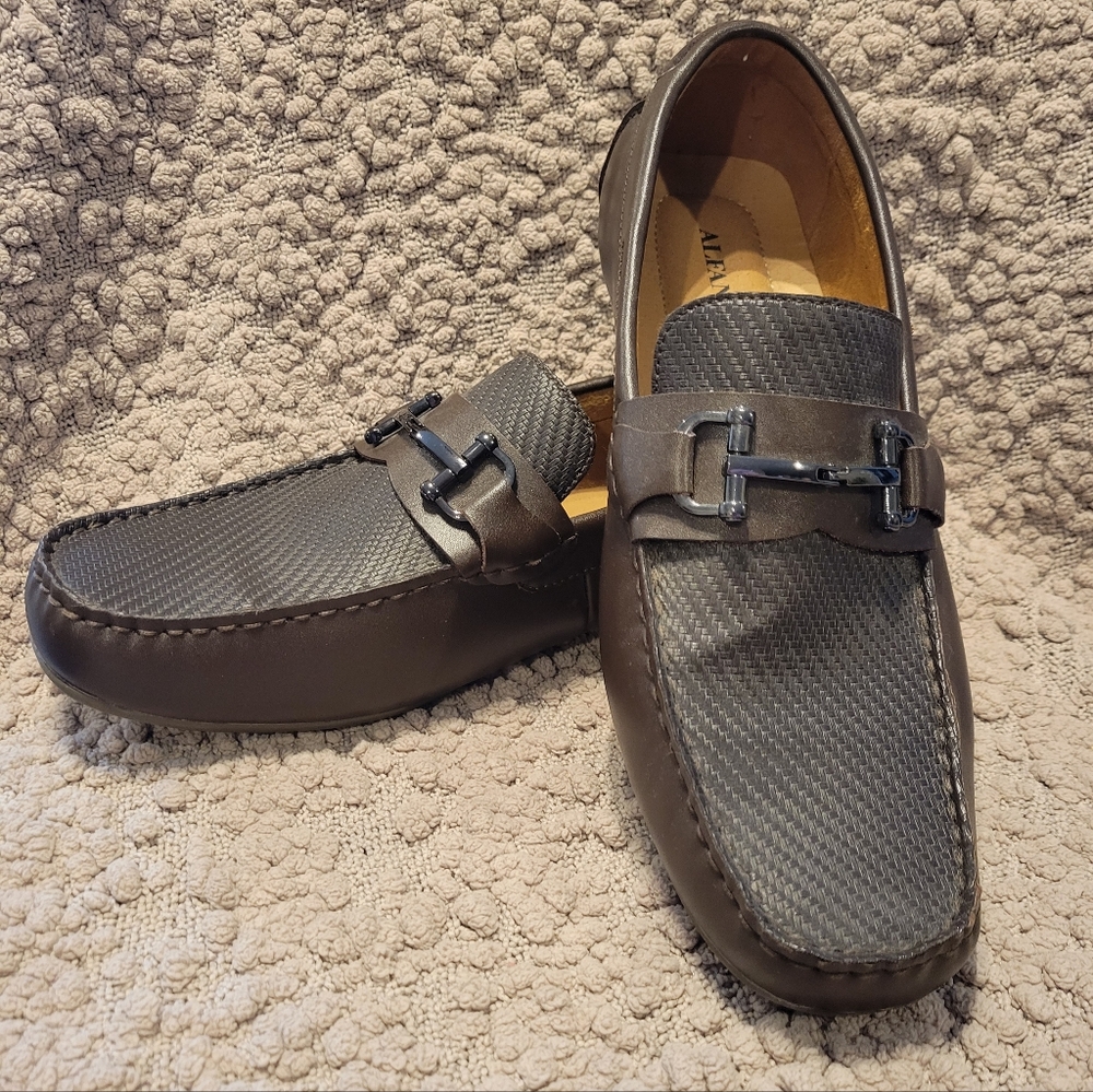 Men's shoes